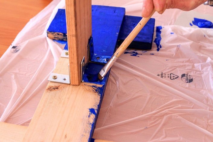 Les étapes pour lasurer un bois intérieur