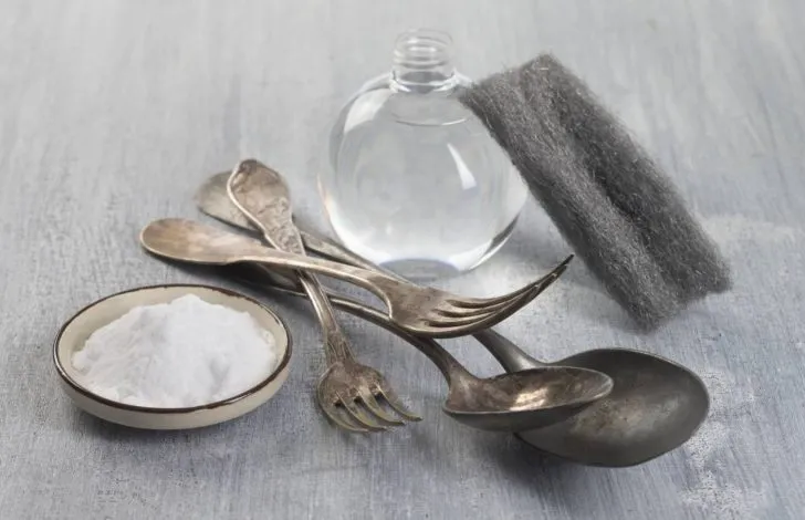 argenterie, produits nettoyants