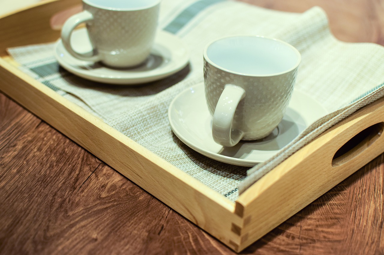 Idées de customisation pour un plateau en bois