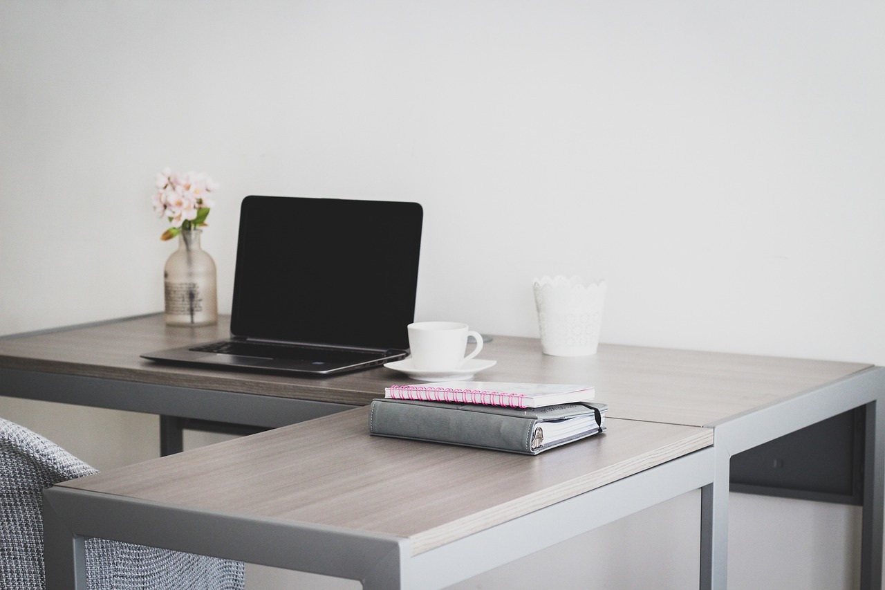Trois types de bureau pour travailler avec style
