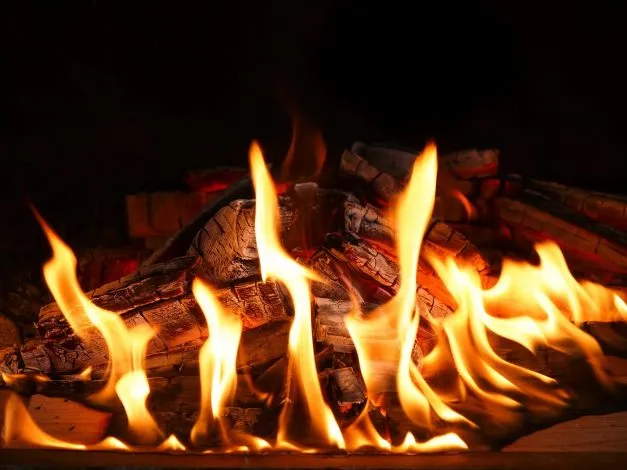 La solution écologique: les poêles à bois, à granulés