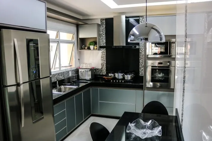 Conseils pour sublimer votre intérieur avec de l’inox