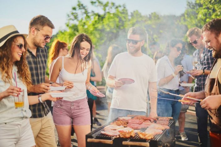Comment créer un espace barbecue dans le jardin