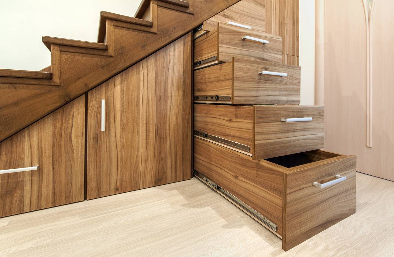 rangement sous escalier