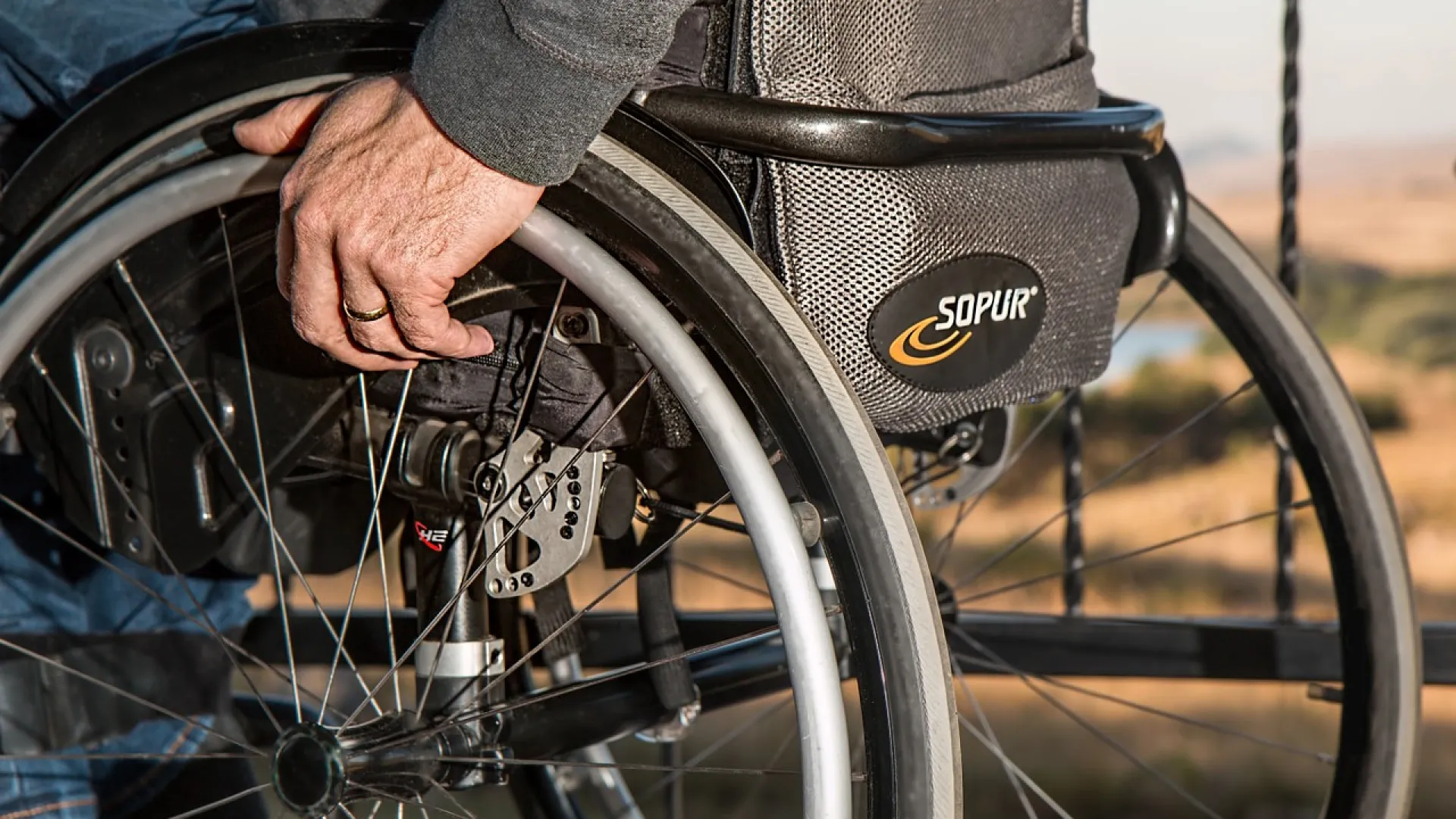 Une plateforme élévatrice pour faciliter les déplacements 