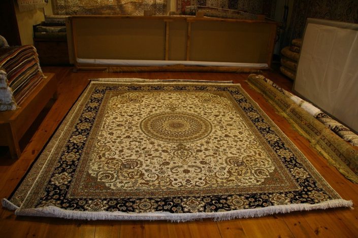 Tapis berbère: choisir le meilleur modèle pour votre maison