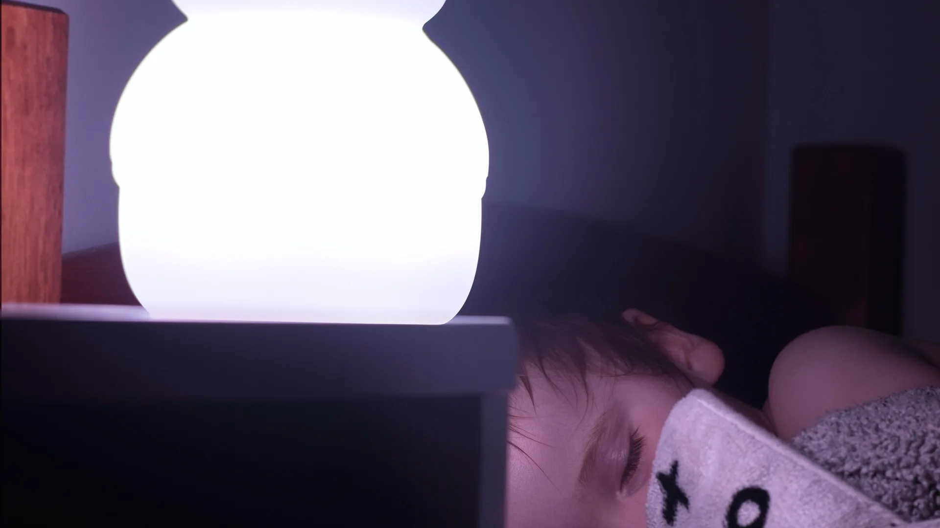 Veilleuse : comment choisir la lumière idéale pour vos nuits ?