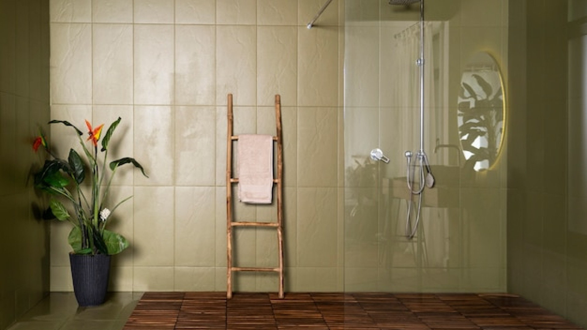 Douche à l’italienne : pourquoi opter pour une paroi sur mesure ?