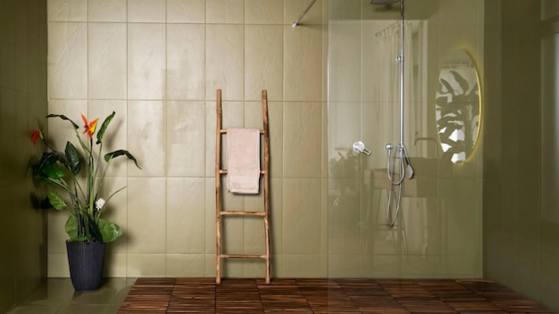 Douche à l’italienne : pourquoi opter pour une paroi sur mesure ?