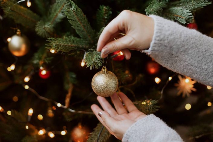 Pourquoi un arbre de Noël artificiel est-il meilleur qu’un vrai ?