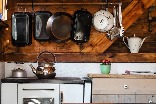 Comment installer une cuisine dans un petit espace ? Les solutions