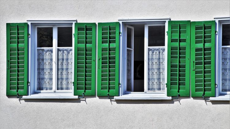 La fiabilité d’un volet roulant solaire dans la rénovation de maison