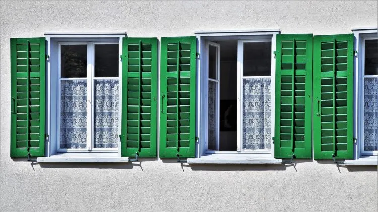 La fiabilité d’un volet roulant solaire dans la rénovation de maison