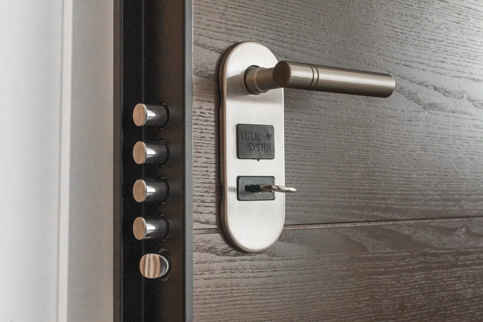 Un guide sur la construction de chambres sécurisées pour les maisons