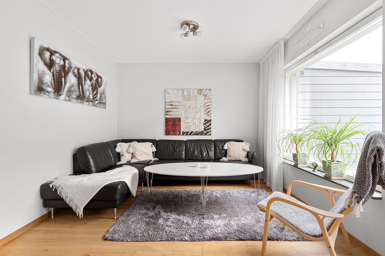 Décorer son intérieur avec des œuvres d’art d’artistes en tout genre.