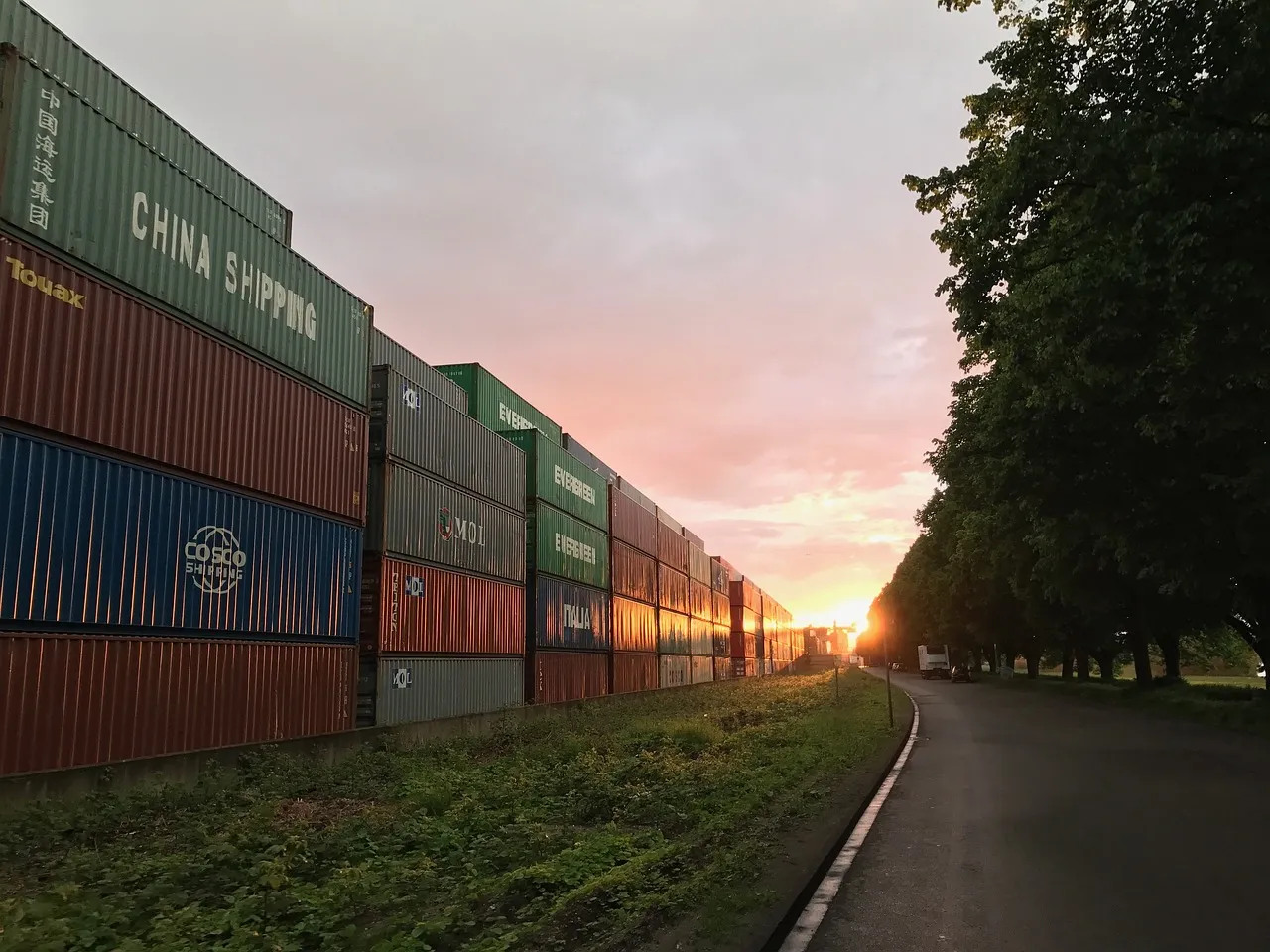 Comment transformer des containers en une maison moderne et durable ?