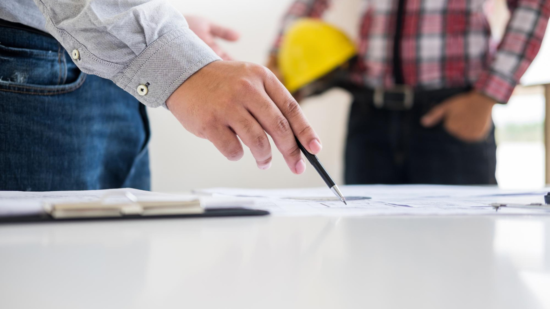 Devis, suivi, artisans : le courtier en travaux à Nantes s’occupe de tout !