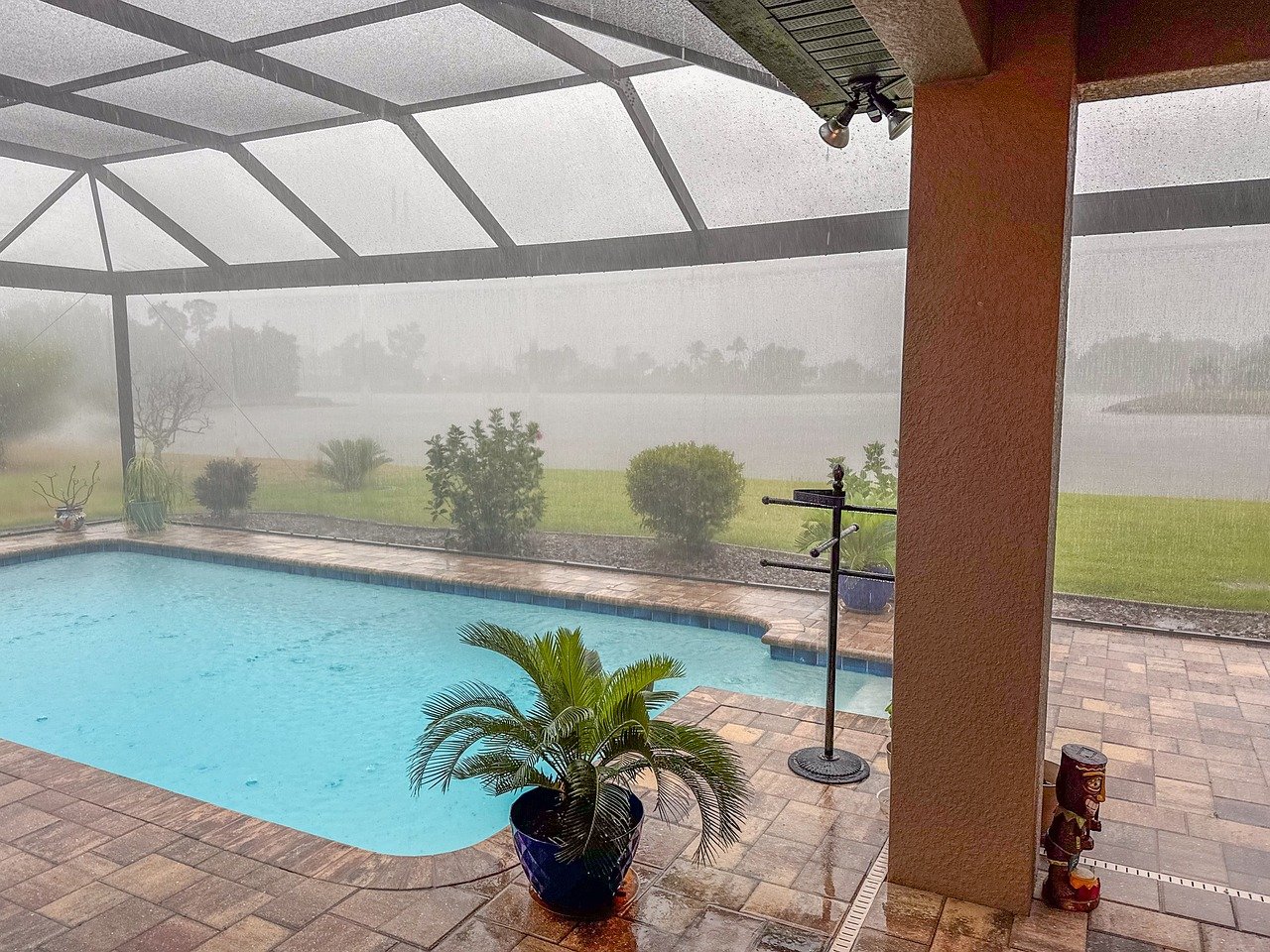 Les clés de l’hivernage pour préparer votre piscine pour les mois froids