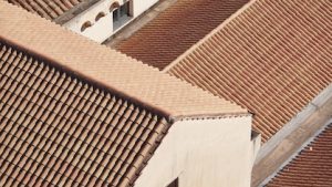 Toiture ancienne : les solutions proposées par un couvreur à Toulouse