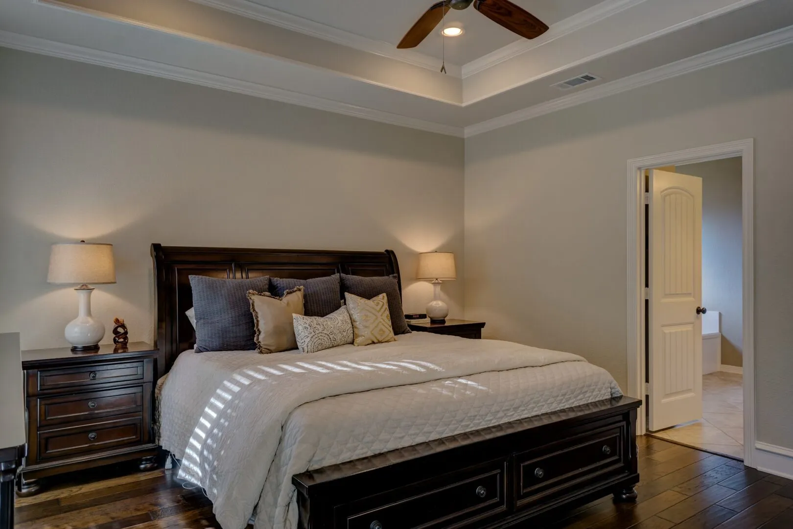 Les erreurs de décoration de la chambre à coucher qui perturbent votre sommeil