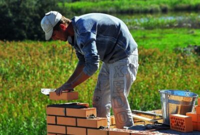 Quand faire appel à un maçon ?