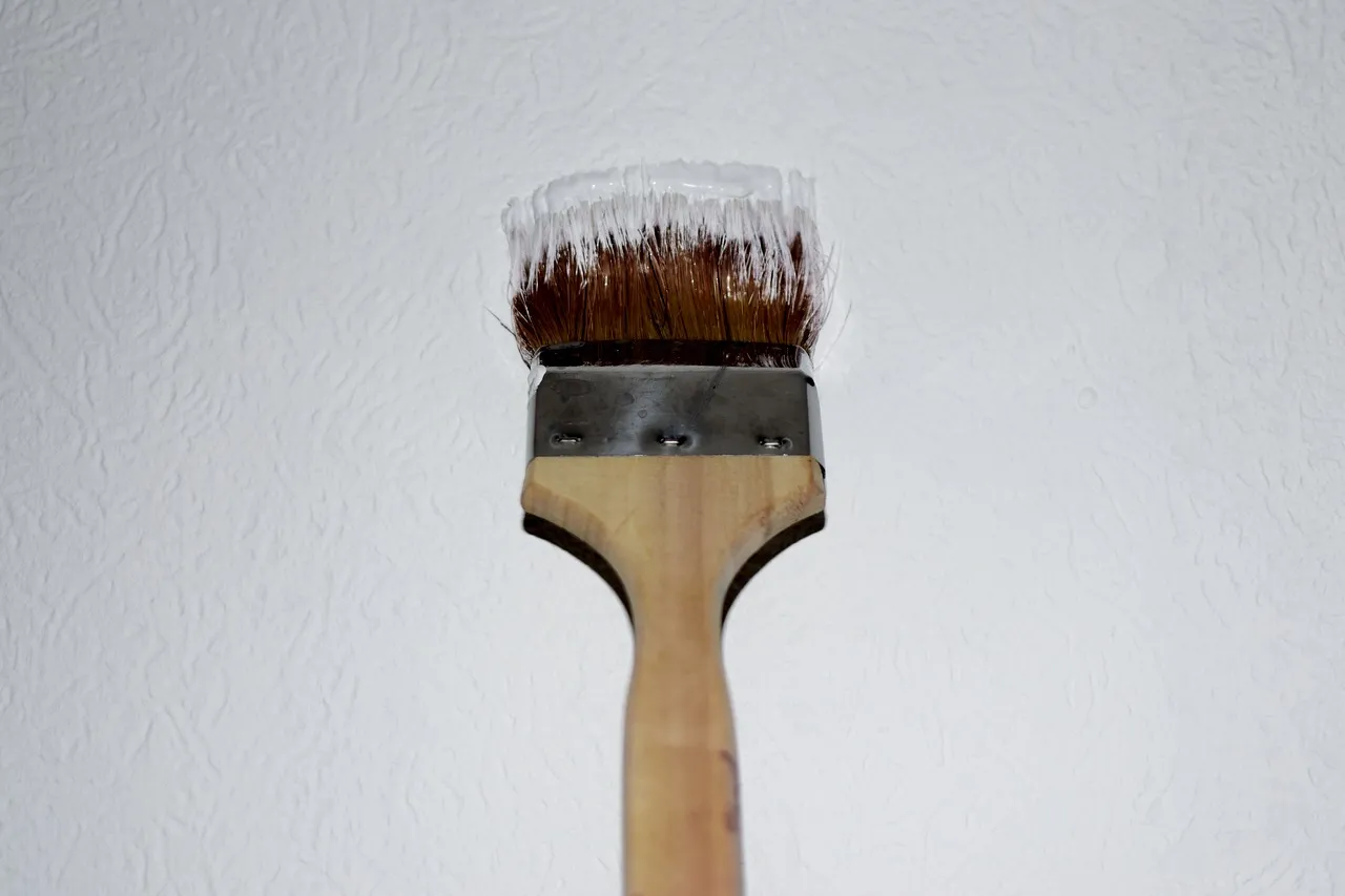 Conseils pour trouver le meilleur artisan peintre pour votre rénovation de maison