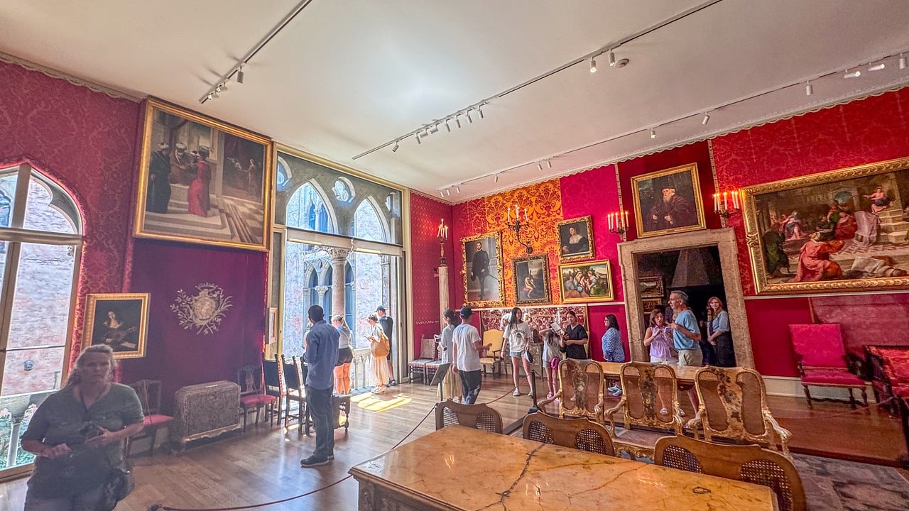 Transport et stockage d’œuvres d’art : enjeux et solutions pour salons et expositions