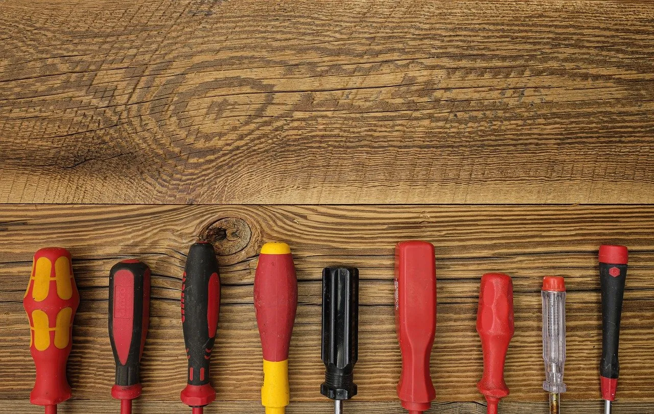 L’entretien : quels gestes simples prolongent la durée de vie de vos outils de bricolage ?