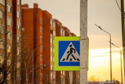 Qu_est_ce_qu_un_panneau_signalétique_?