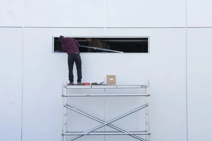 Un artisan du bâtiment : le métier de plaquiste