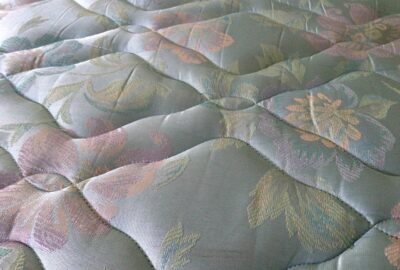Comment_enlever_les_taches_d’un_matelas_?