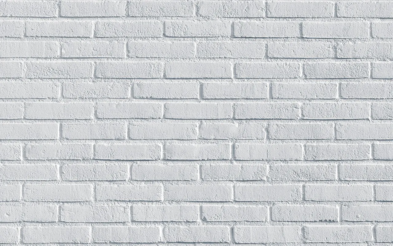Inspiration de design : utiliser de fausses pierres murales pour créer une ambiance rustique
