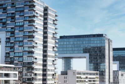 Comment_se_passe_la_location_d’un_immeuble?