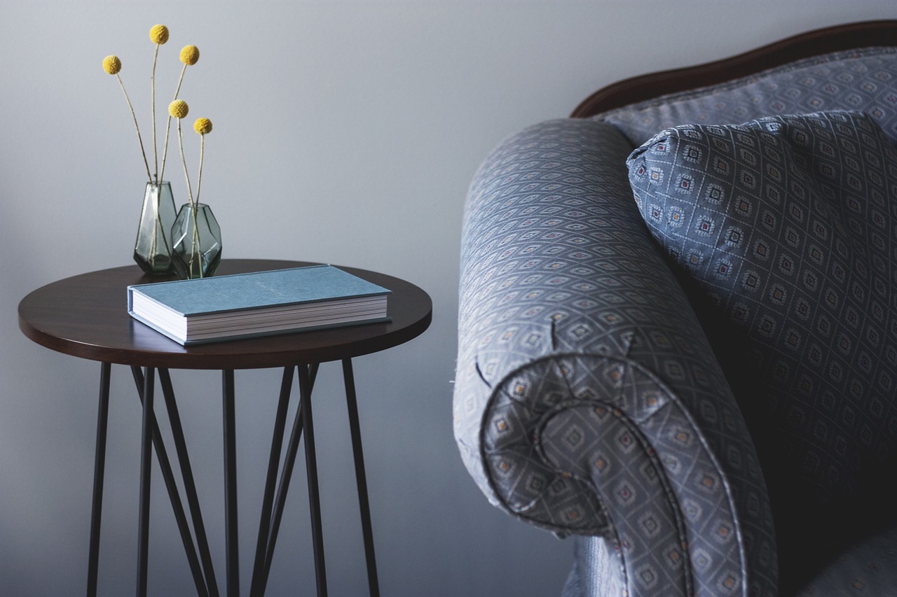 Le guéridon design : accessoire indispensable pour un intérieur élégant, découvrez comment l’intégrer