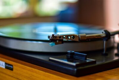 La_platine_vinyle_:_l’objet_vintage_qu’il_vous_faut!
