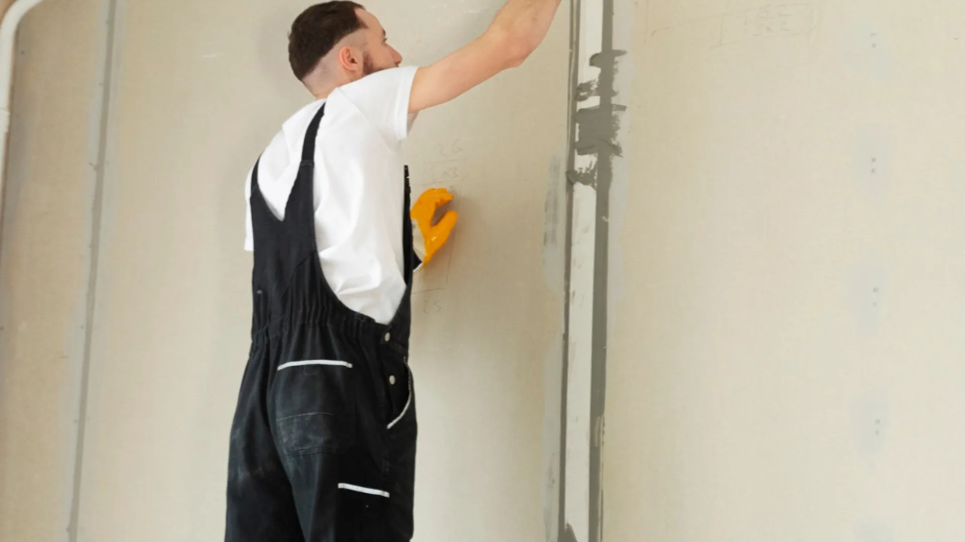 Les qualités indissociables d’un plaquiste professionnel : un savoir-faire au service de la construction !