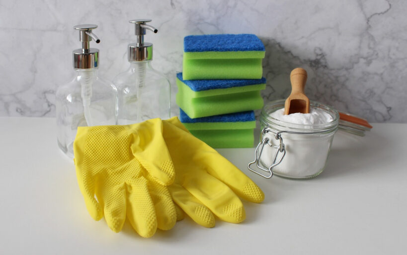 Comment_enlever_du_silicone_:_les_meilleures_astuces
