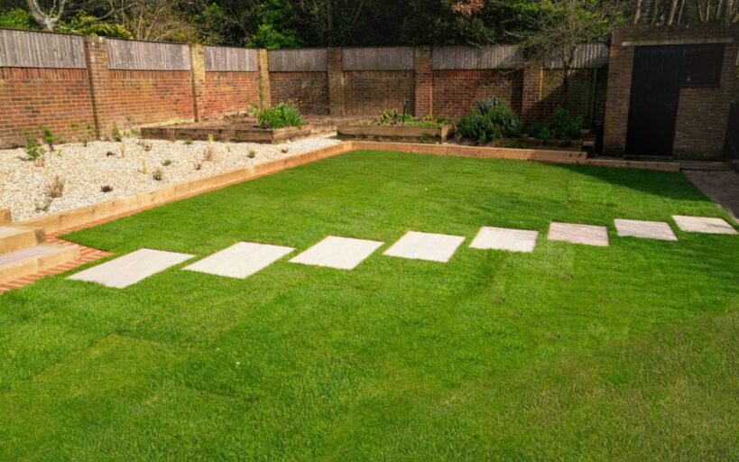 visuel-comment-faire-de-jolis-accotements-au-jardin.jpg
