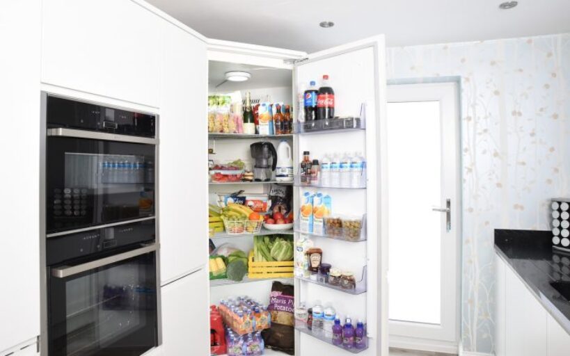 comment_dégivrer_un_frigo_:_voici_les_étapes_à_suivre
