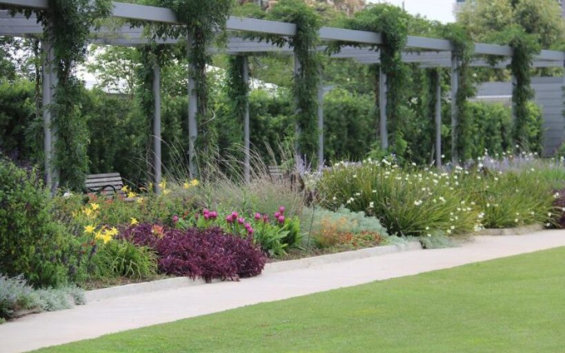 Quels_sont_les_avantages_d_une_pergola_bioclimatique_?