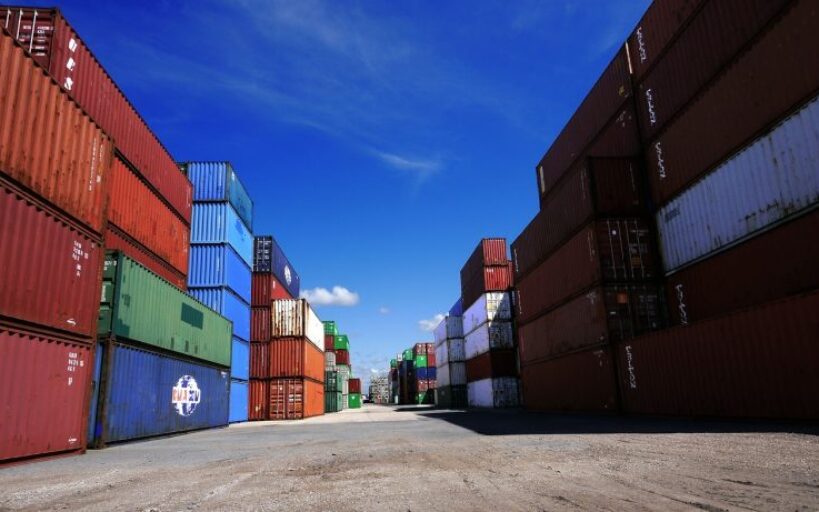 Est_ce_intéressant_de_fabriquer_sa_maison_en_container_?