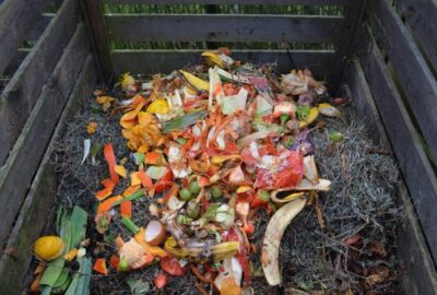 Bac_à_compost_de_cuisine_fait_maison_facile_et_économique