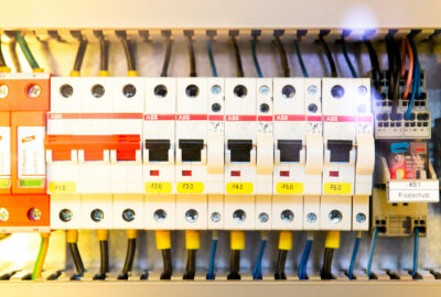 Les avantages d'acheter du matériel électrique sur internet