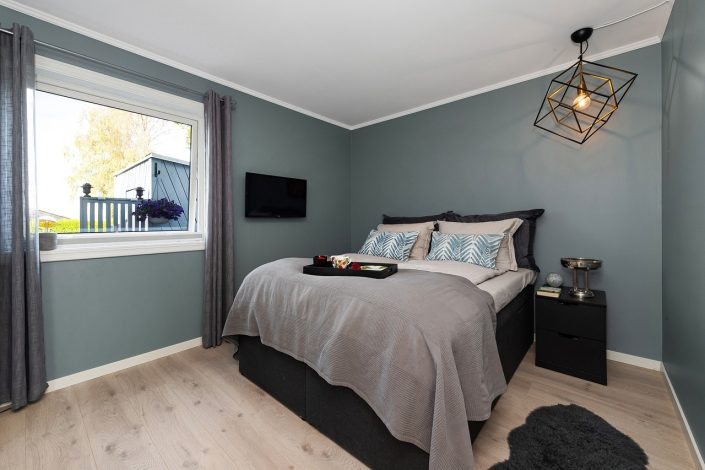 Comment aménager son appartement après un accident de travail : conseils pour les toilettes et la chambre à coucher