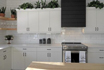Conseils_pour_assortir_la_quincaillerie_des_armoires_de_cuisine
