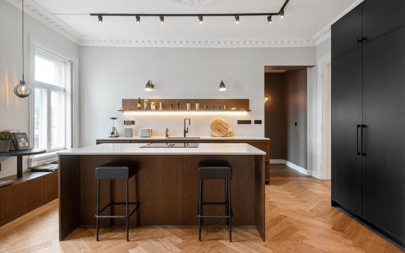 La_cuisine_scandinave_:_L’alliance_parfaite_entre_nature_et_maison