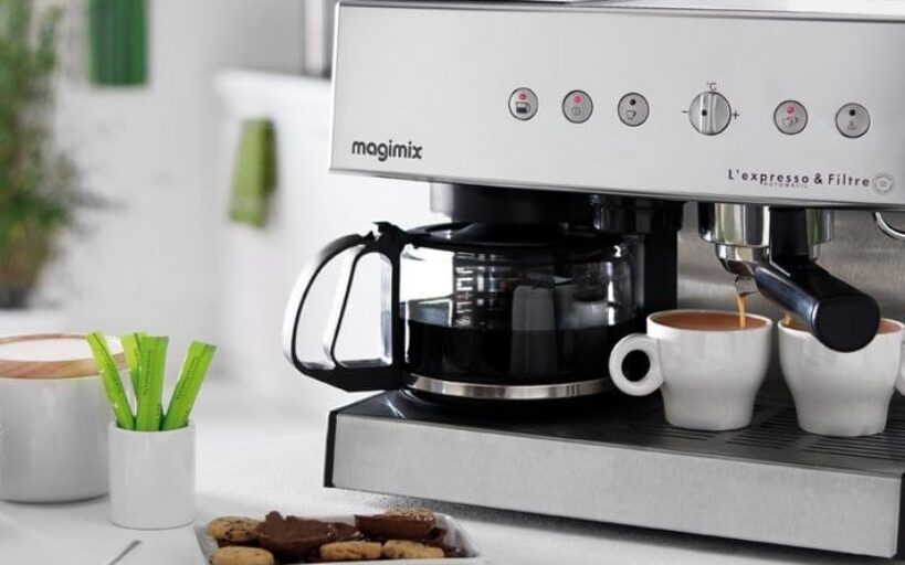 Décorez_avec_style_en_ajoutant_une_machine_à_café_à_votre_cuisine