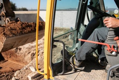 Mini-pelles : l’outil indispensable pour vos travaux de construction