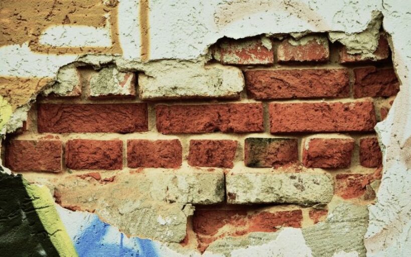 Voici_comment_isoler_un_mur_intérieur_humide_:_nos_recommandations