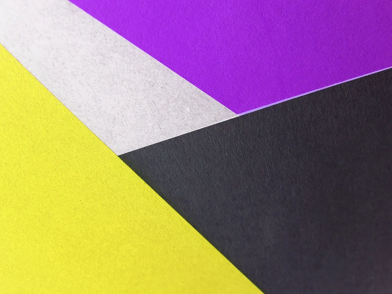 Cole and Son : Le meilleur magasin de papier peint en ligne ?